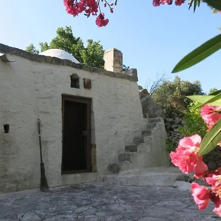 וילה Old Trullo Casa Lucca קרוביניו