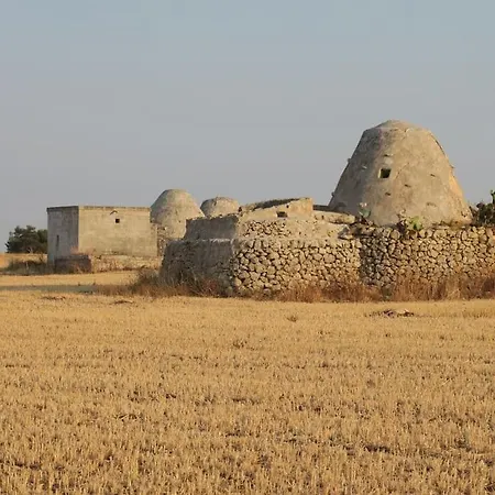 וילה Old Trullo Casa Lucca קרוביניו